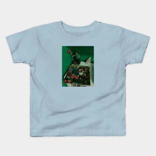 Everything’s Coming Up Roses! Kids T-Shirt